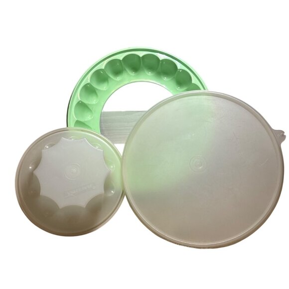 Tupperware Vintage Jello Mold Lime Green With Lid And Insert - Picture 1 of 11